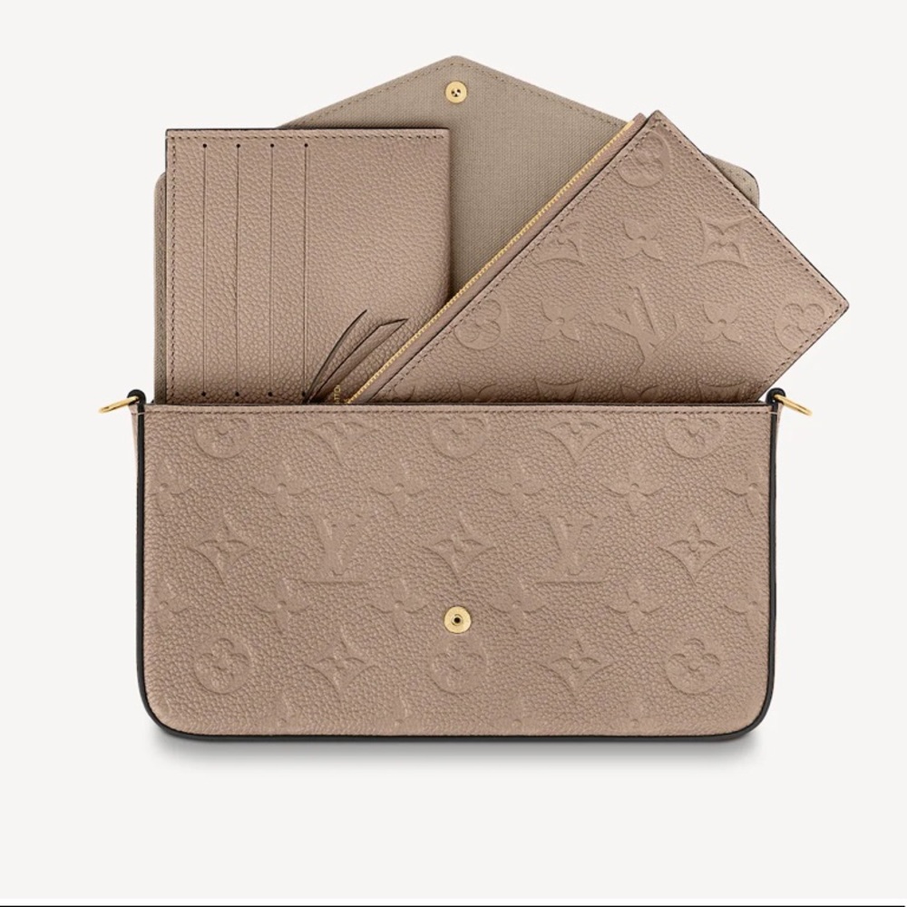 2 Louis Vuitton SLGs